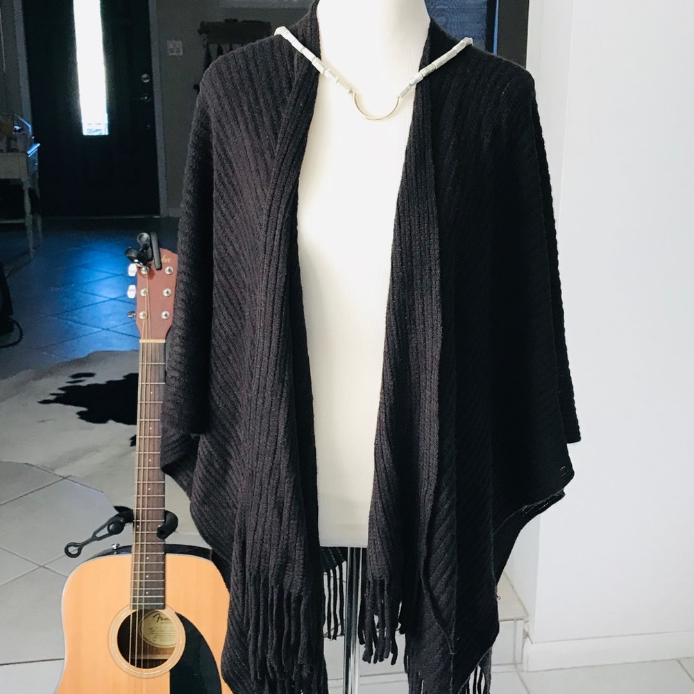 Mint condition Black oversized knitted wrap warm